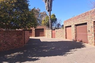 3 Bedroom Property for Sale in Langenhovenpark Free State